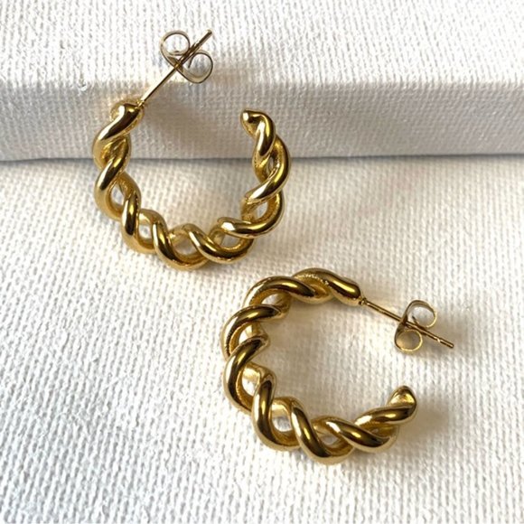 18k Gold Plated Twisted Hoop Earrings - Picture 7 of 7